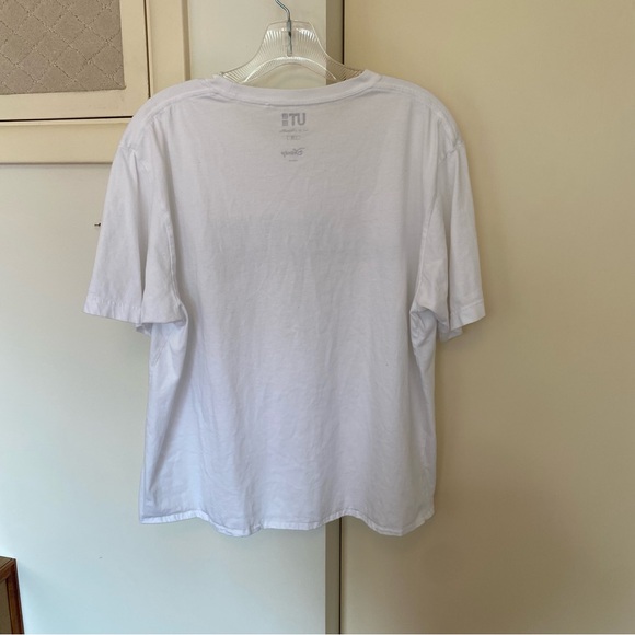 Uniqlo Mickey and Friends White T Shirt - Picture 7 of 7